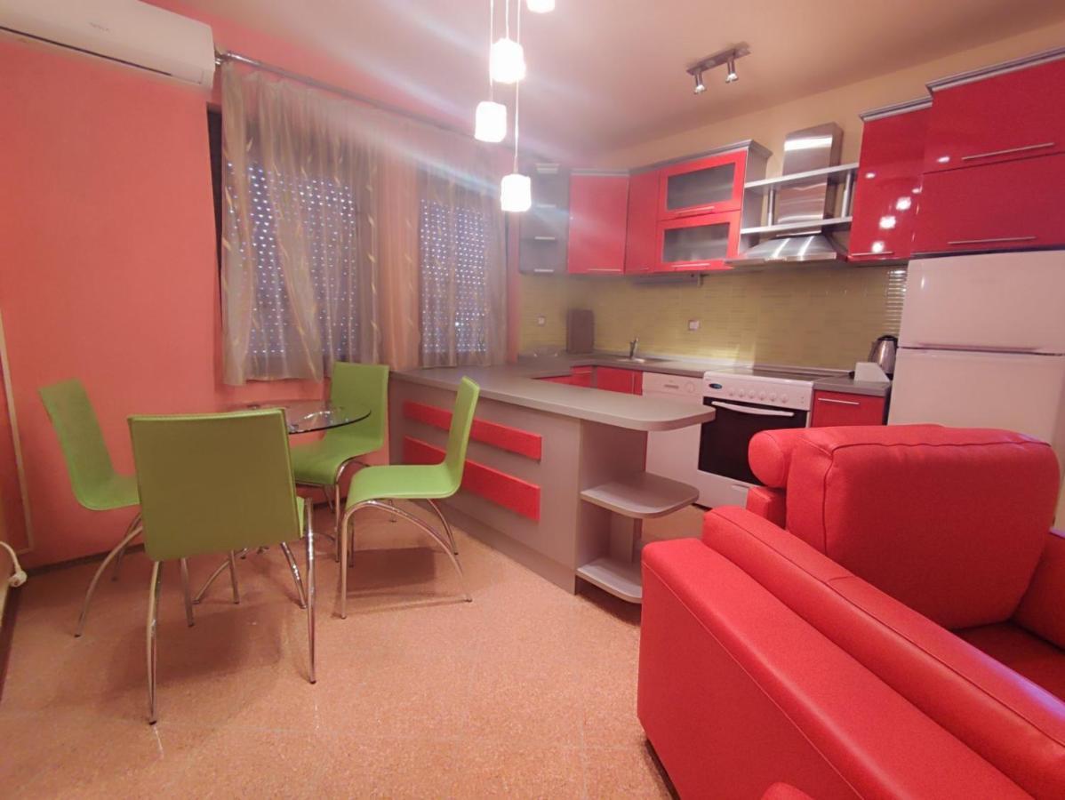 Gogo Apartments Ohrid Buitenkant foto