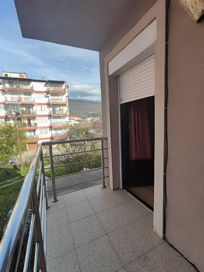 Gogo Apartments Ohrid Buitenkant foto