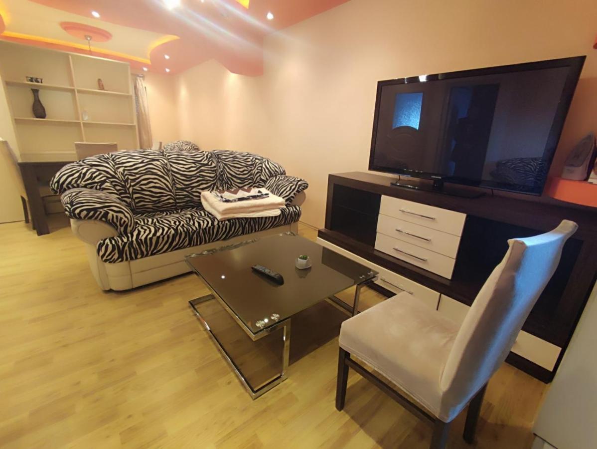 Gogo Apartments Ohrid Buitenkant foto