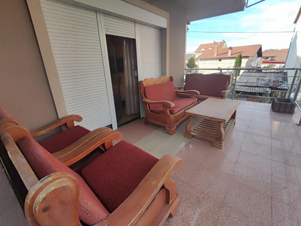 Gogo Apartments Ohrid Buitenkant foto