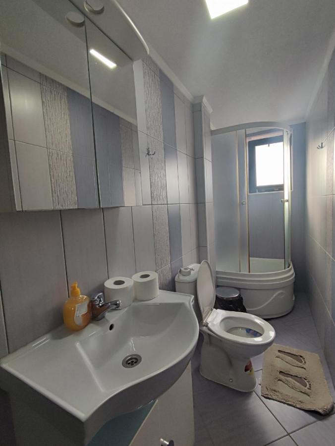 Gogo Apartments Ohrid Buitenkant foto